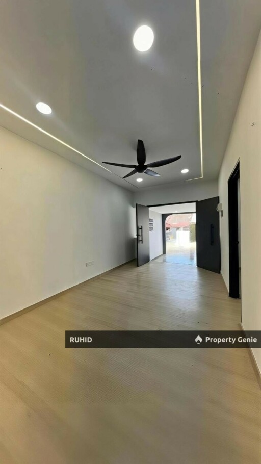 Renovated Single Storey Terrace House Taman Kempas Near AEON Dato Onn & EDL JB