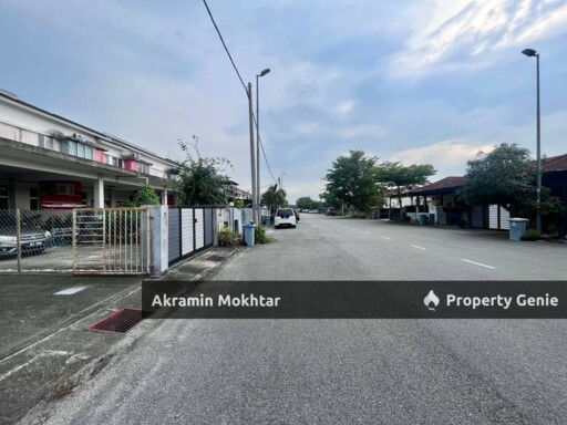 Fully Furnished | 1.5 Storey Terrace, Jalan Bangau, Taman Bentara Telok Panglima Garang