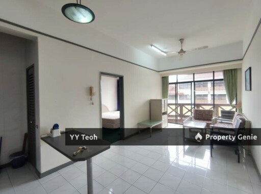 Costa Mahkota 1R Unit