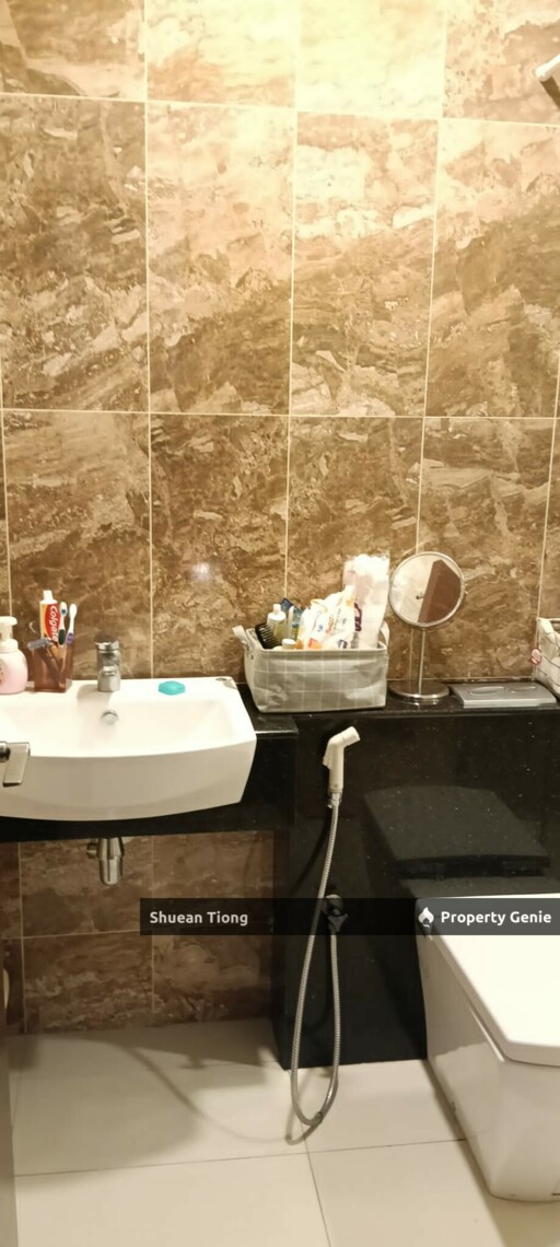 Paragon Suites @ CIQ! Walking Distance to CIQ