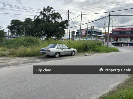 Papar Commercial Land for Rent, Road Side, Corner Lot 8,000 sqft, Papar Square, Papar, Sabah.
