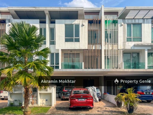 Freehold, Facing Open, Fully Extended & Partially Furnished | 3 Storey Superlink Cassia Garden Residence Cyberjaya