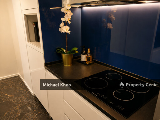 High End Service Apartment @ Mont Kiara