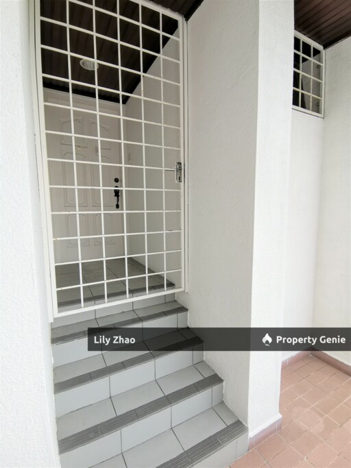 Fully Furnished Waikiki Condo with Sea View & Golf View for Sale @ Tg.Aru, KK City