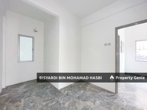 RENOVATED EXTENDED KITCHEN END LOT DOUBLE STOREY SAUJANA UTAMA 1, SUNGAI BULOH.