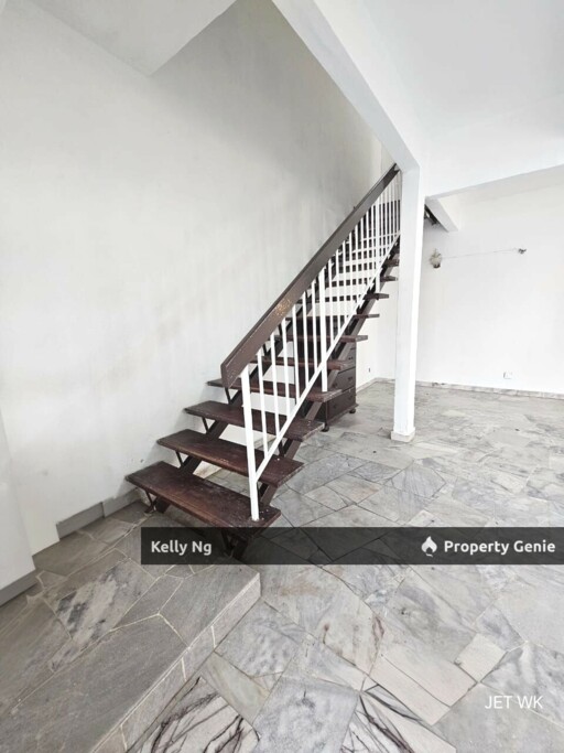 Double Sty Endlot House At Tmn Sri Andalas Klang For Rent