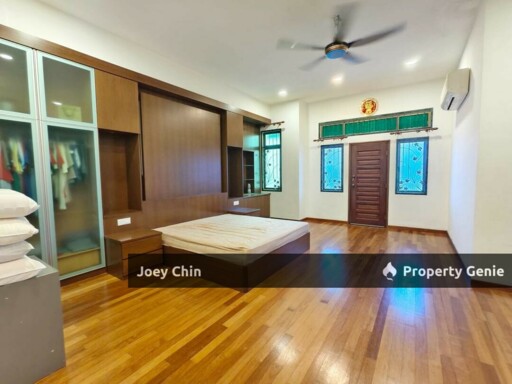 Impian Emas-Bukit Impian Double Storey Super-Link House