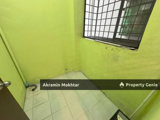 LOW LEVEL, NEAR MRT & 1 PARKING | PANGSAPURI PUTRA INDAH TAMAN PINGGIRAN PUTRA, SERI KEMBANGAN