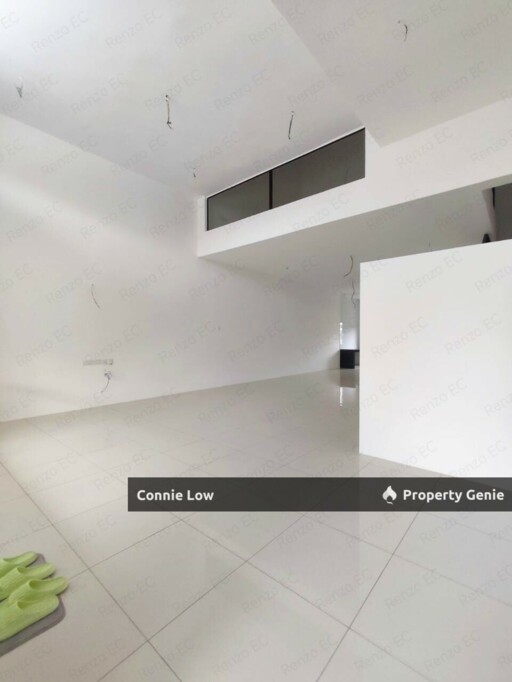 Full Loan & Cash Back Available! Last 2units Bumi Lot 🎊Guarded community 🧑‍✈️  Jalan Kuala Kangsar 𝗜𝗣𝗢𝗛 𝗧𝗢𝗪𝗡 𝗡𝗲𝘄 𝗗𝗼𝘂𝗯𝗹𝗲 𝗦𝘁𝗼𝗿𝗲𝘆 Super Link 𝗧𝗲𝗿𝗿𝗮𝗰𝗲 🎉High Ceiling