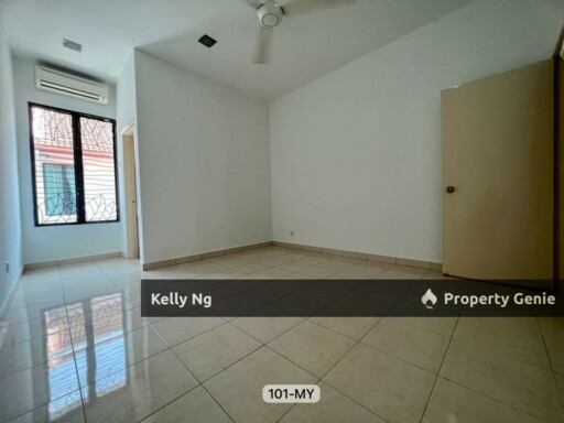 Double Sty Face Open TipTop Condition House At Bukit Tinggi 2 Klang For Sale