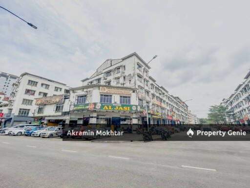 FULL LOAN Dataran Otomobil, Seksyen 15 Shah Alam.
