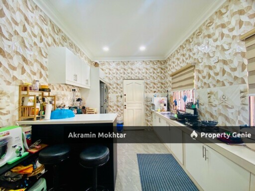 CORNER LOT & RENOVATED | TAMAN TEMPLER SAUJANA RAWANG 3 STOREY BUNGALOW