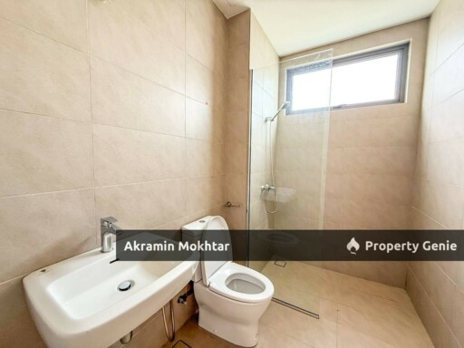 CORNER LOT & BRAND NEW | 3-Storey Semi-D Broadleaf Residences, Kota Kemuning Shah Alam