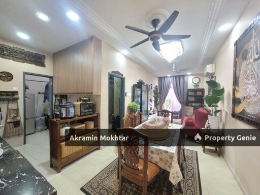 FREEHOLD, RENOVATED & 2 PARKING | Selangorku Pr1ma Lakefront Homes @ Cyberjaya