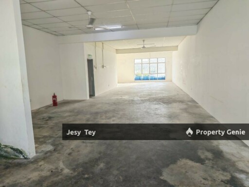 Skudai, Jalan Pulai Mutiara 4/x (1St Floor Shoplot For Rent)