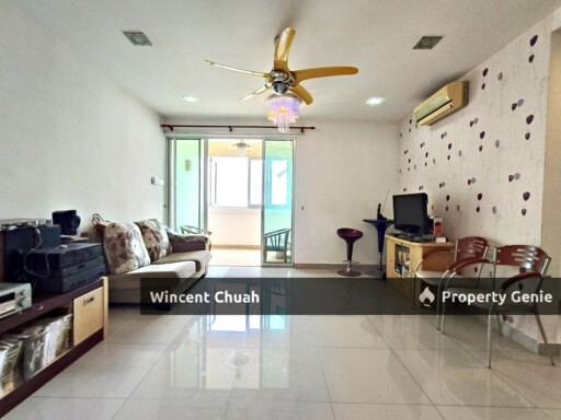 [Freehold] Aman Heights Condo, Taman Bukit Serdang, Seri Kembangan, K.L