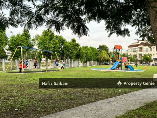Townhouse Taman Tropika 2 Kajang
