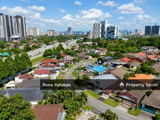 1Storey Spacious 4 Bedroom Bungalow in Taman Pelangi Sentul