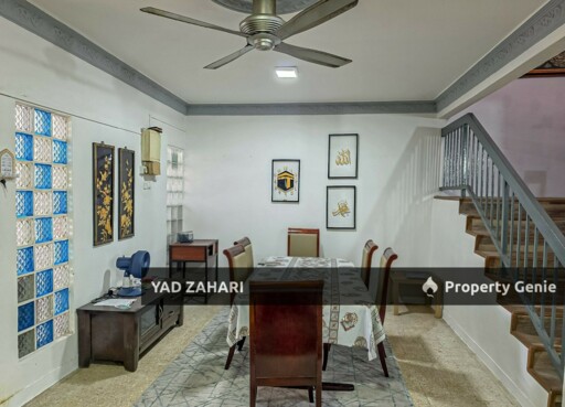 Seksyen 4, Shah Alam | 2-Storey Terrace 4 Bedrooms | RM690K - Prime Location and Facing Open