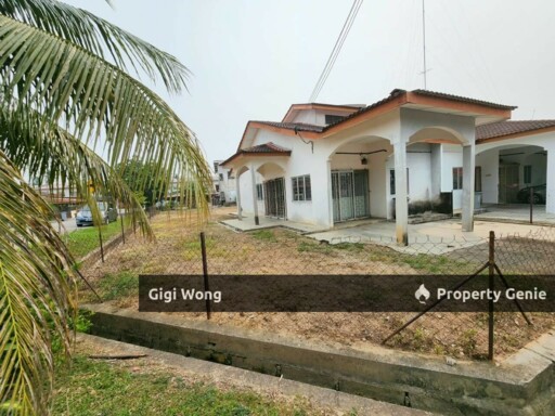 Below Value Single Storey Corner Lot Taman Debunga Merlimau