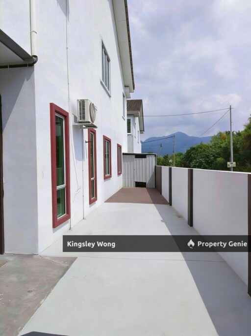Menglembu Bestari Double Storey Corner House Basic House Good Condition