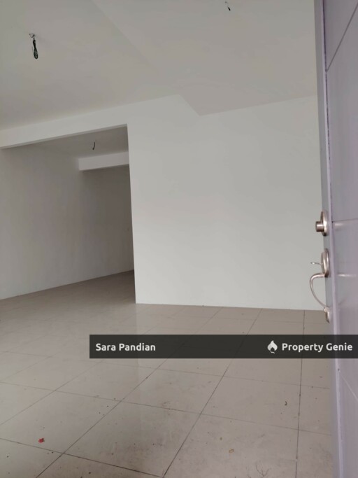Double Storey 22x70 at Lahat for Sale