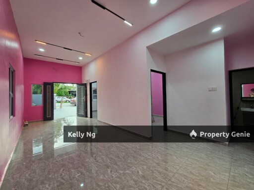Single Sty Renovated House At Tmn Manara Maju Klang For Sale