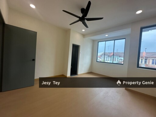 Bukit Indah Double Storey Terrace House For Sales