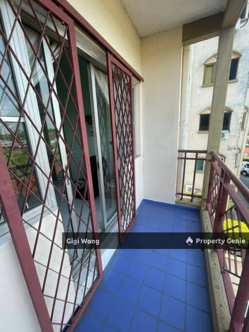 For Sales Golden Shower Condo Ruby