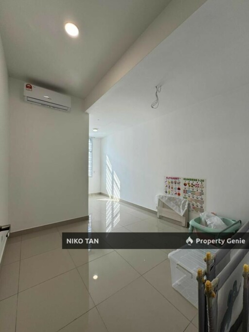 Bandar Alam Masai 2-Storey Fully Renovated & Extended Kitchen For Sale
