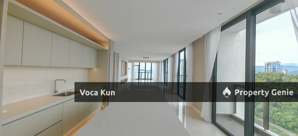 Jesselton Residence Duplex Penthouse Fully Furnished Sea view 4 car park