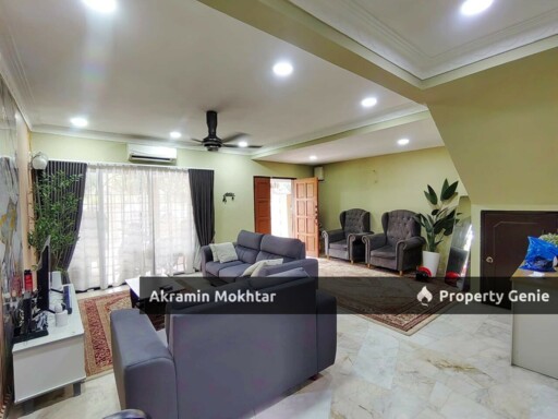 Big Size & Renovated | Double Storey Terrace Taman Sri Manja, PJS 3 Petaling Jaya