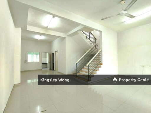 Medan Klebang Sentosa Freehold Double Storey Terrace House Facing South