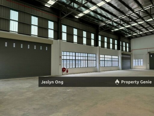 i-Synergy Senai Idaman - 1.5 Storey Semi Detached Factory for Sale