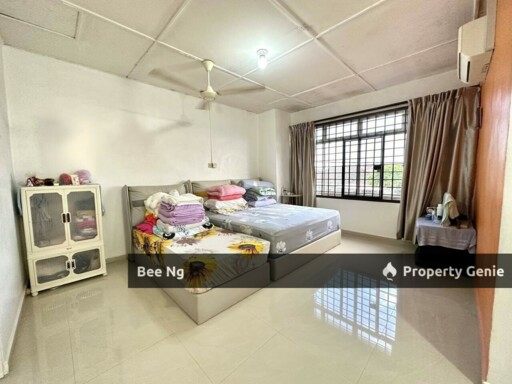 Taman Universiti / Jalan Kebangsaan / 2 Storey Terrace