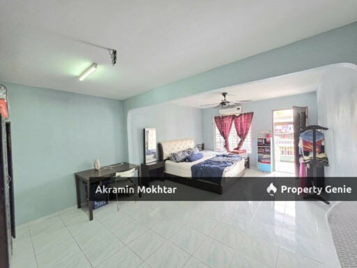 Fully Renovated & " Bebas Banjir" | 'Teres 2 Tingkat Seksyen 18, Shah Alam