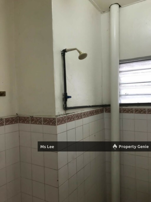 End Lot 2 Storey Town House (1St Floor unit)-Taman Sri Sentosa @ Klang-Ready 31/10