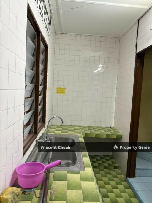 Jalan Ipoh 2 Storey Terrace, Taman Kok Lian Newly Refurbished