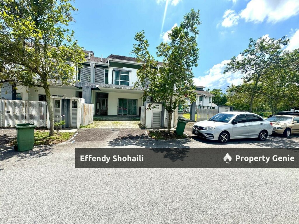 LAMAN ORKID NILAI IMPIAN TERRACE