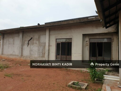 DOUBLE STOREY CORNER LOT BUNGALOW IM 13/3, ASTANA VIEW, INDERA MAHKOTA