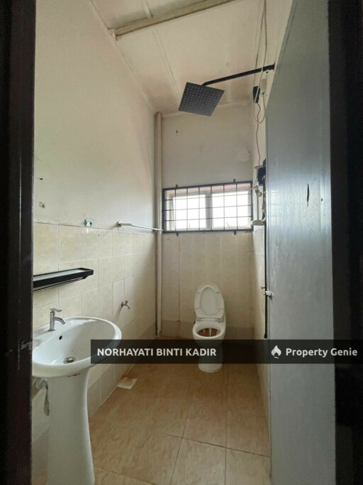 RUMAH 2 TINGKAT UNTUK DIJUAL DI INDERA MAHKOTA, KUANTAN