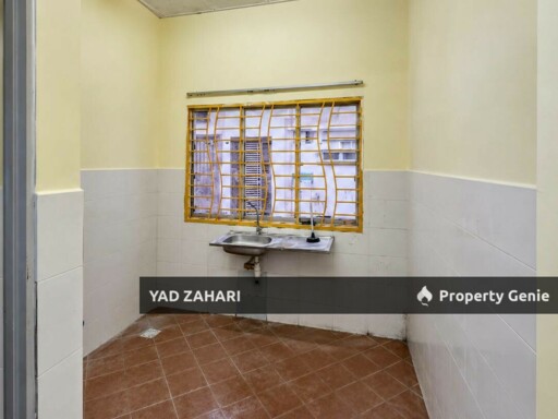 Bandar Putera 2, Klang | Single Storey Terrace 4 Bedrooms | RM370K - Cheapest and Bebas Banjir