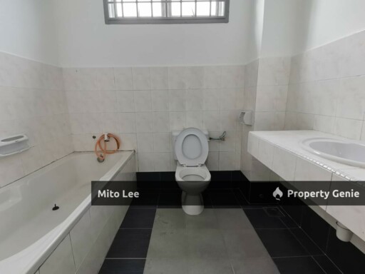 Kota Masai Double Storey House For Sale!!
