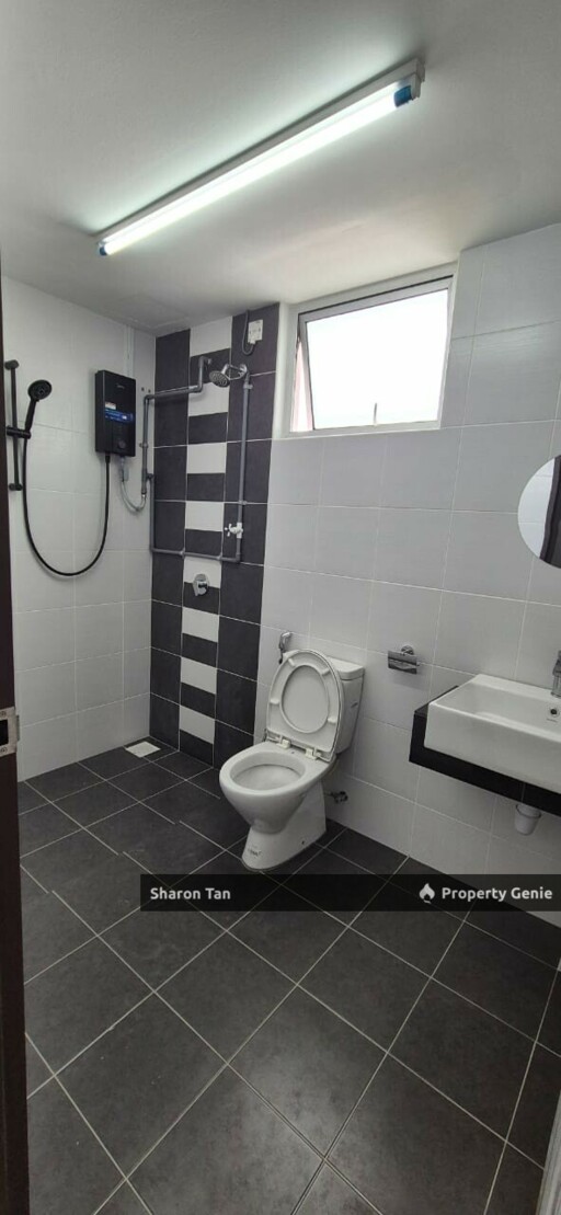 New Amber Heights Condo 3B2B Fully Furnished Seri Alam , Pasir Gudang