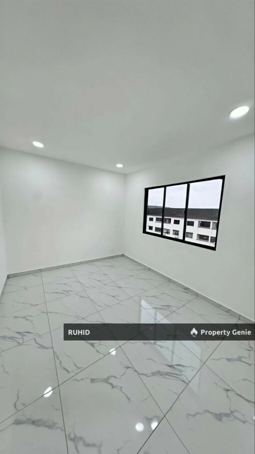 Renovated Freehold Low Cost Flat For Sale at Bandar Seri Alam, Masai