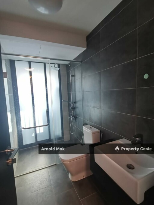 1 Bedroom Apartment @ Almas Suite for Rent