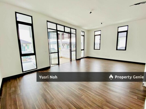 2 Storey Terrace MELLOWOOD Eco Majestic, Semenyih