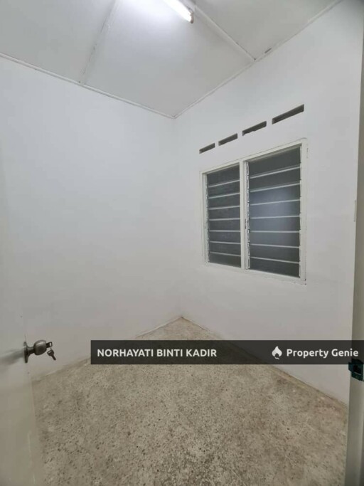 (RENOVATED) SINGLE STOREY TERRACE LORONG SERI MAHKOTA 34, BATU 12, JALAN GAMBANG