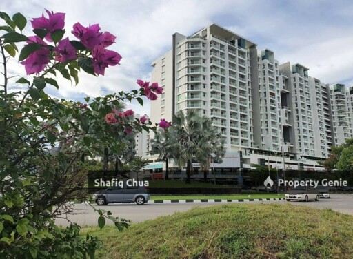 High Floor Renovated & Furnished Unit Summerton Condo Bayan Lepas