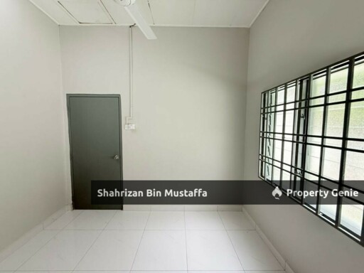 Corner Lot, International Lot, Taman Flora Height, Masai, Pasir Gudang, Johor